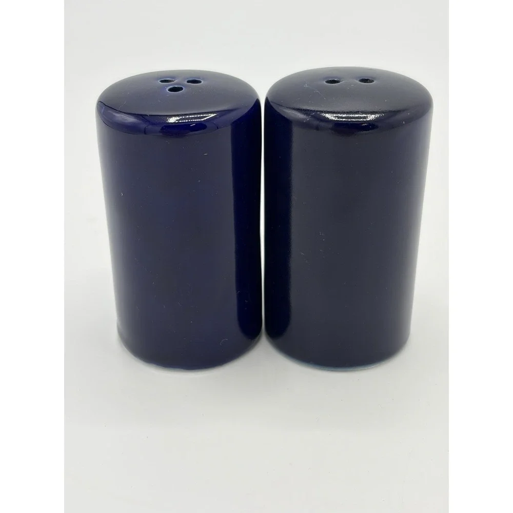 Vintage Orlando Florida‎ Stars Hall Of Dame Salt and Pepper Shakers Blue